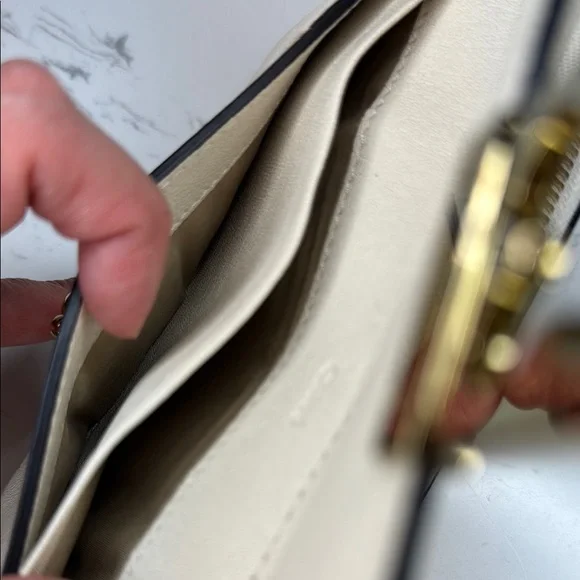 Chloe Marble White Long Leather Wallet Clutch with Twist Lock Hardware - Picture 12 of 12